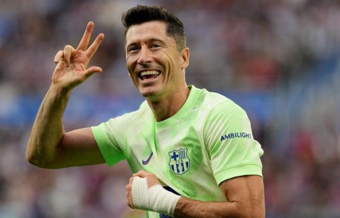 Il Barça si rianima contro l’Alavés con una tripletta di Lewandowski