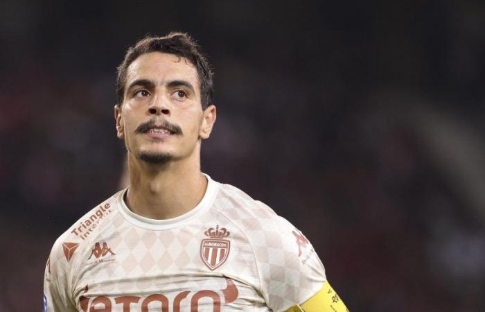 Wissam Ben Yedder processato per violenza psicologica contro la moglie