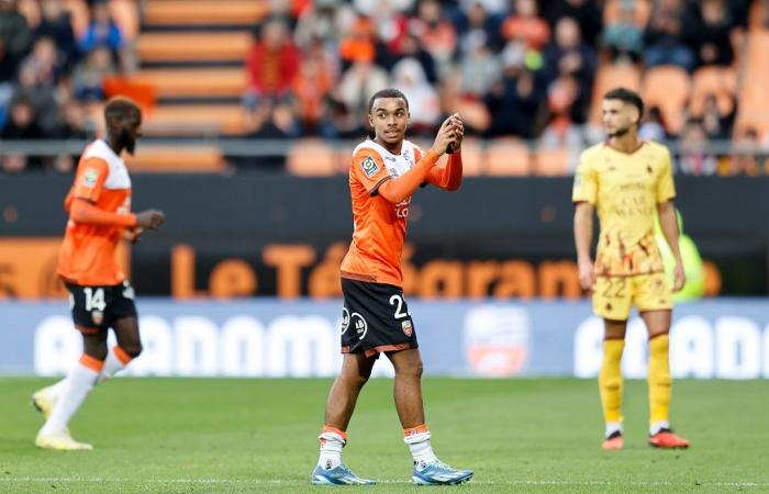 Ligue 2 – Eli Junior Kroupi il più “bancabile”, Lorient, Caen e Paris FC monopolizzano i giocatori più quotati