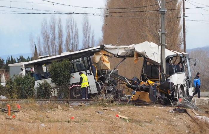 “L’autobus ha spinto silenziosamente la barriera”: testimonianza schiacciante al processo sull’incidente di Millas