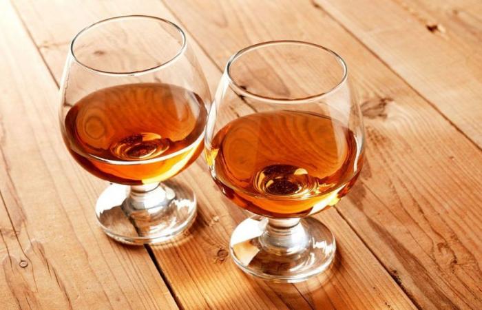 La Cina annuncia misure antidumping sul cognac francese e sul brandy europeo