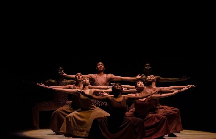 Alvin Ailey American Dance Theatre: la compagnia di danza torna a Parigi