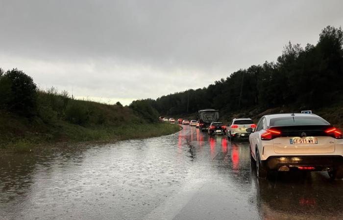 NELLE IMMAGINI. Strade allagate, scuole chiuse, traffico difficile… piogge torrenziali cadono su Marsiglia e sulle Bocche del Rodano