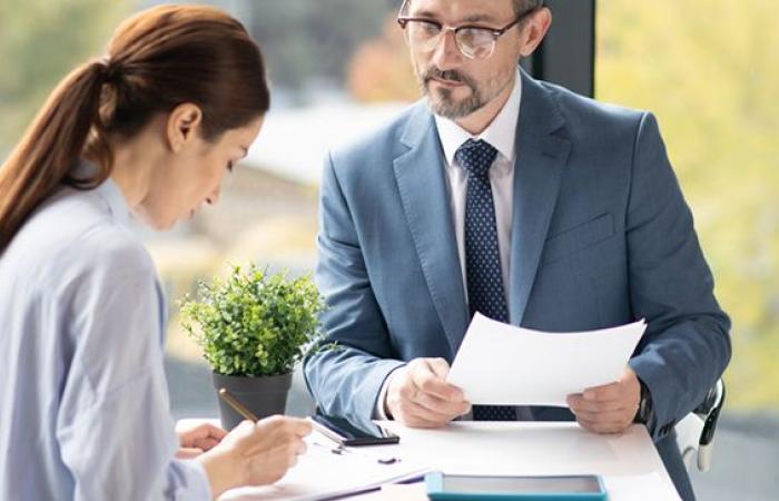 Banche alla ricerca di laureati qualificati per la relazione con il cliente e l’informatica