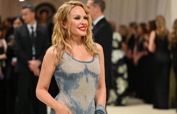 Kylie Minogue annuncia due date di concerti in Francia nel 2025 durante il suo tour mondiale