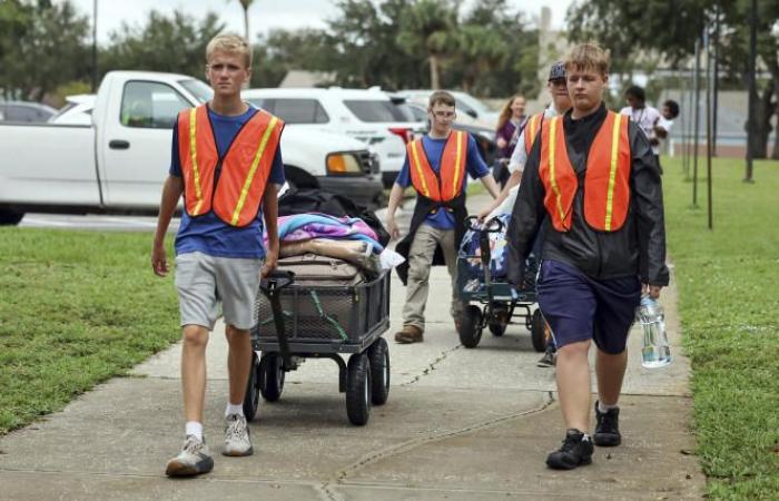 L’uragano Milton, declassato alla categoria 4, minaccia ancora la Florida