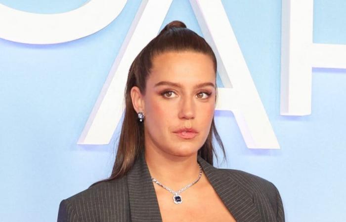 “Ha perso la pazienza”: il padre di Adèle Exarchopoulos ha interrotto le riprese dopo una proposta fatta alla figlia