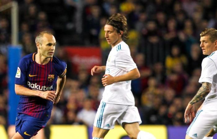 Bellissimo gesto del Real per Iniesta dopo aver annunciato il suo ritiro