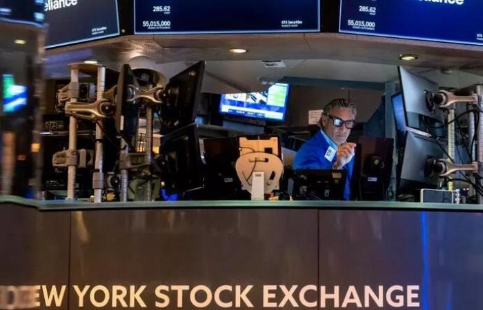 Wall Street chiude in ribasso, fatica a trovare slancio