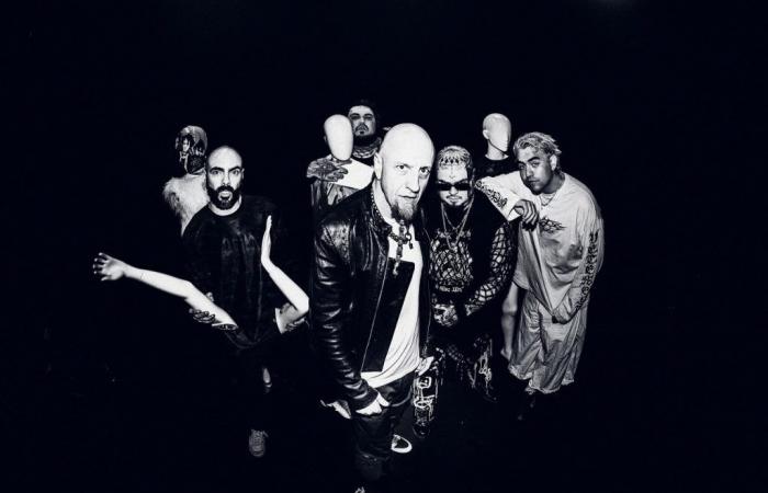 Seven Hours After Violet, la nuova band di Shavo Odadjian, fa il suo debutto sul palco