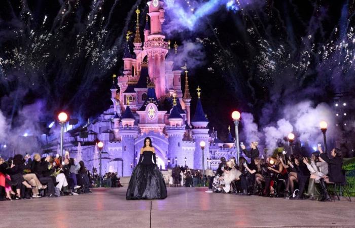 Coperni alla Disney, una sfilata di fiabe