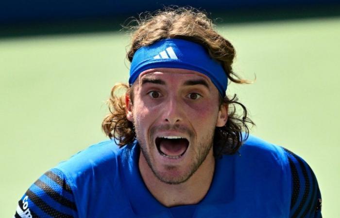 ATP – Shanghai > Sanzionato per aver superato il limite di tempo, Tsitsipas imita Zverev e gioca la carta del capro espiatorio: “Perché ce l’hai così contro di me? Non capisco cosa ti prende”