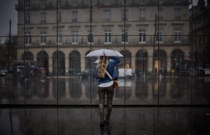 Belgio, Francia, Portogallo, Spagna… la tempesta Kirk travolge parte dell’Europa (foto)