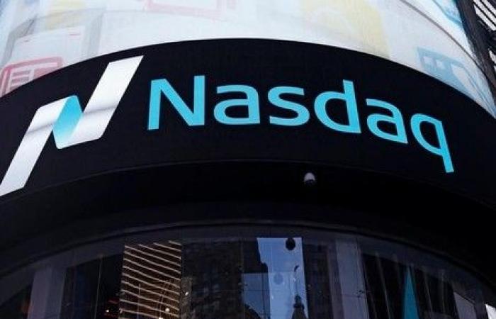 Wall Street: si distingue in rialzo il Nasdaq, tasso stabile