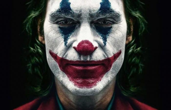 Joker 2 cade così in basso che fa peggio di Madame Web e Morbius: è un disastro per la saga miliardaria