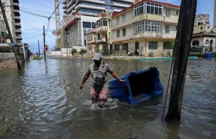 L’uragano Milton colpisce la Florida, 2,5 milioni di case senza elettricità