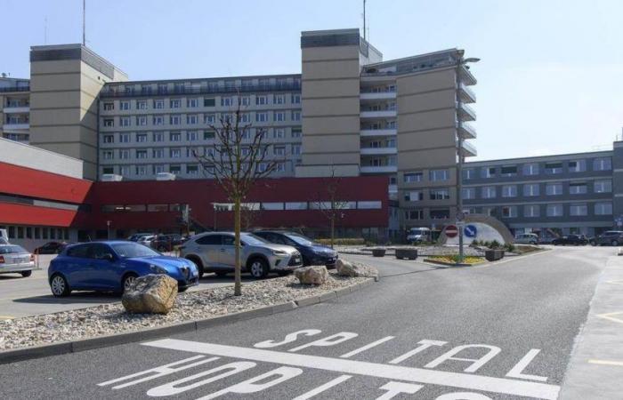 L’Ospedale di Friburgo cerca 15 milioni e prevede di tagliare posti di lavoro – rts.ch