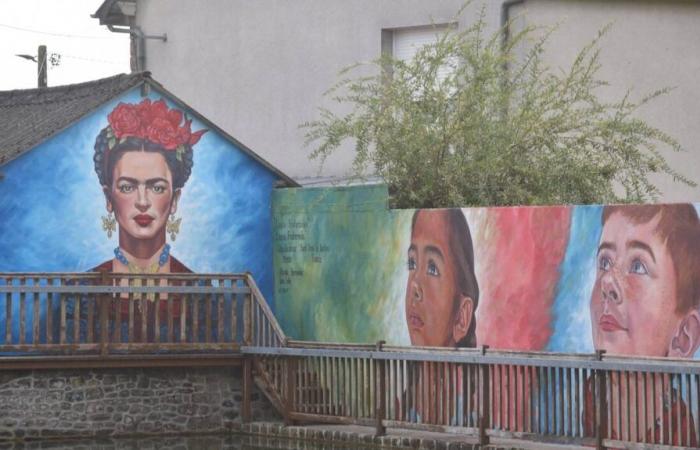 Saint-Denis-de-Gastines. Un affresco realizzato da due pittori messicani