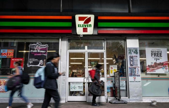 Il proprietario di 7-Eleven rinnova la struttura organizzativa