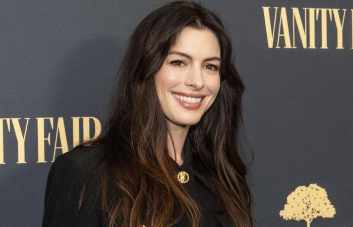 Anne Hathaway si scusa con la giornalista dodici anni dopo la sua intervista