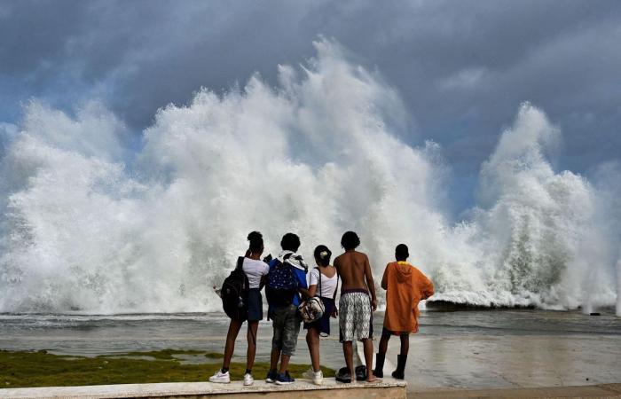 Uragano Milton in Florida: le immagini mostrano la distruzione