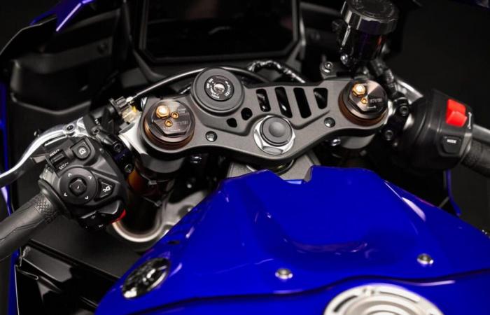 Yamaha R9 – finalmente! – moto.ch