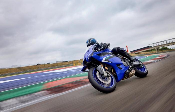 Yamaha R9 – finalmente! – moto.ch