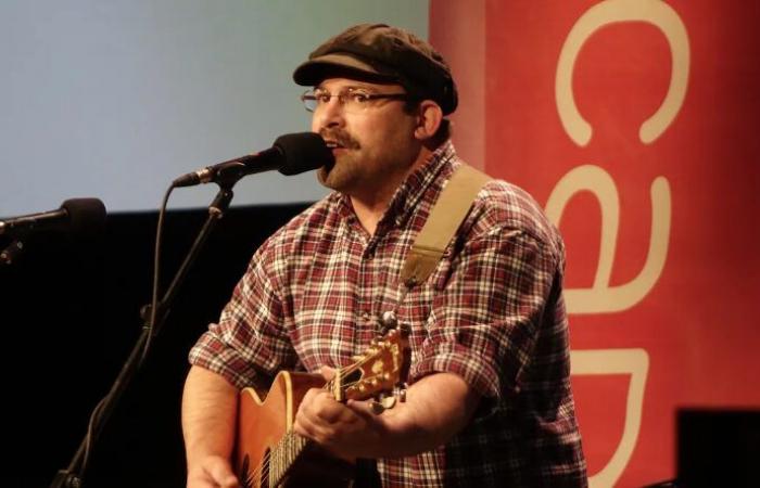 Gli amici dell’artista acadiana Fayo celebrano la sua vita e carriera a Summerside – Portail des Îles de la Madeleine