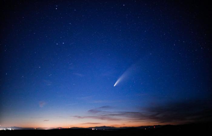 La “cometa del secolo” sarà visibile ad occhio nudo a Parigi, ecco quando e come vederla