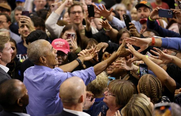 Obama va in campagna elettorale nello stato altalenante della Pennsylvania per aumentare il sostegno a Harris