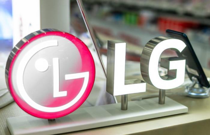 LG: questo smartphone pieghevole elimina le pieghe dallo schermo, la rivoluzione attesa?