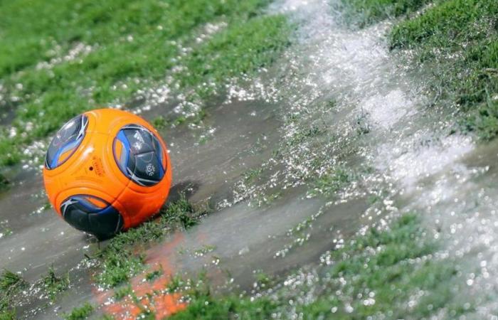 a causa del campo allagato, un club N1 vede il suo incontro invertito in casa