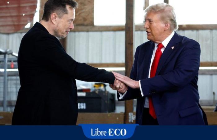 Elon Musk svela il suo taxi robot autonomo… Ma il suo grande amico Donald Trump, “preoccupato”, lo distrugge