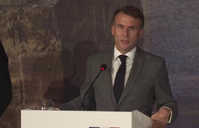 Macron condanna gli spari israeliani che “prendono deliberatamente di mira” le forze di pace in Libano