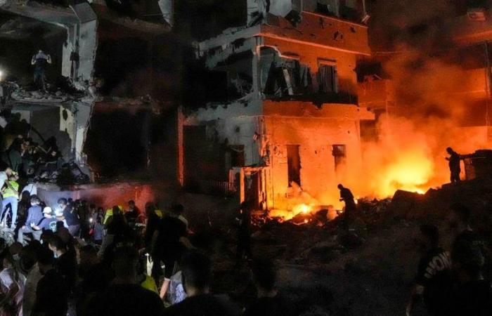 22 morti e 117 feriti a Beirut, secondo il Ministero della Sanità libanese