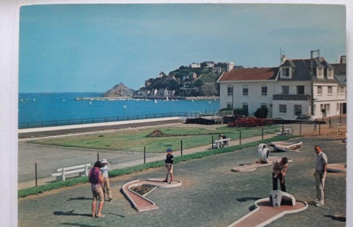 In questa località balneare della Côtes d’Armor, il minigolf rinasce dalle sue ceneri