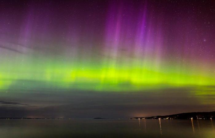 NELLE IMMAGINI. Tempesta solare: stasera l’aurora boreale visibile quasi ovunque in Francia, scopri questo spettacolo impressionante