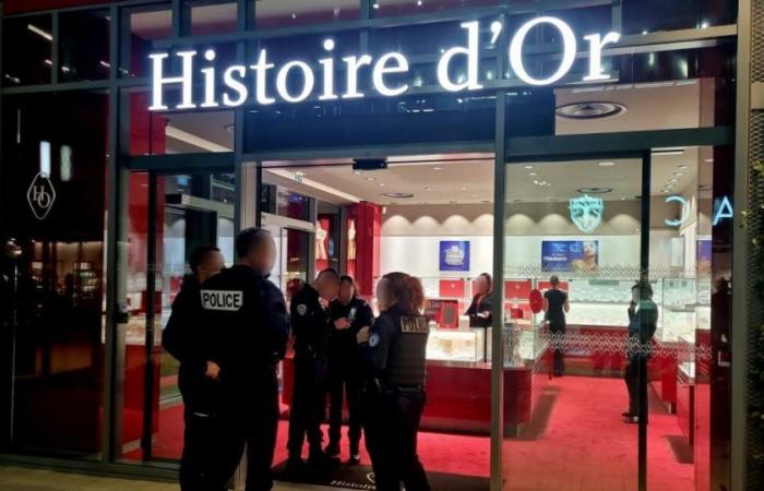 Metropoli di Grenoble. La gioielleria Histoire d’Or è stata derubata nel nuovo centro commerciale Neyrpic