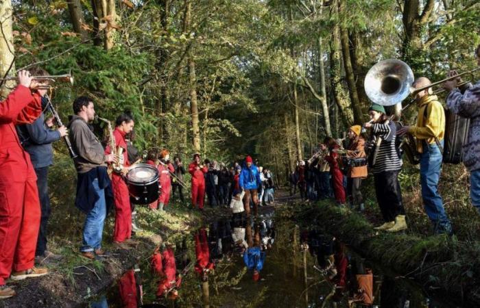 A Notre-Dame-des-Landes, la regolarizzazione dei neo-zadisti non vede l’approvazione degli eletti locali