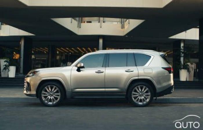 Una nuova versione ibrida per la Lexus LX | Novità automobilistiche