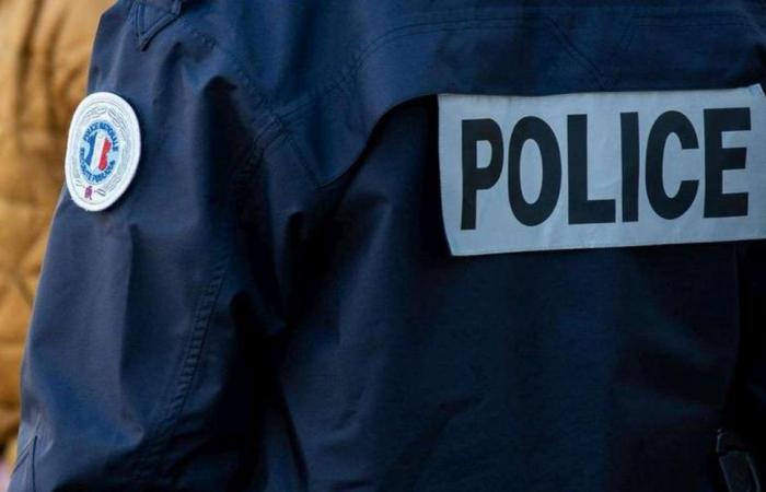 un ragazzo di 16 anni aggredito a morte con un coltello