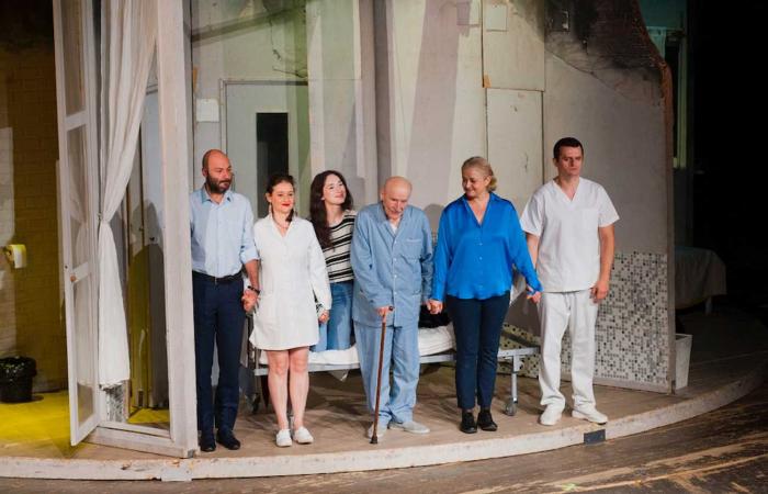 Il Guardiano della Corona e la Principessa Maria puntano i riflettori sullo spettacolo “Il Padre” e Victor Rebengiuc al Teatro Bulandra