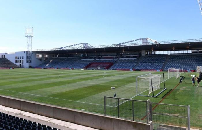 le tristi immagini dello stadio Costières, abbandonato