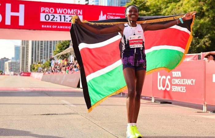 Ruth Chepngetich batte il record mondiale di maratona femminile