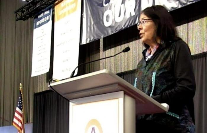 La presidente uscente dell’AFN Julie Kitka è stata inserita nella National Native American Indian Hall of Fame