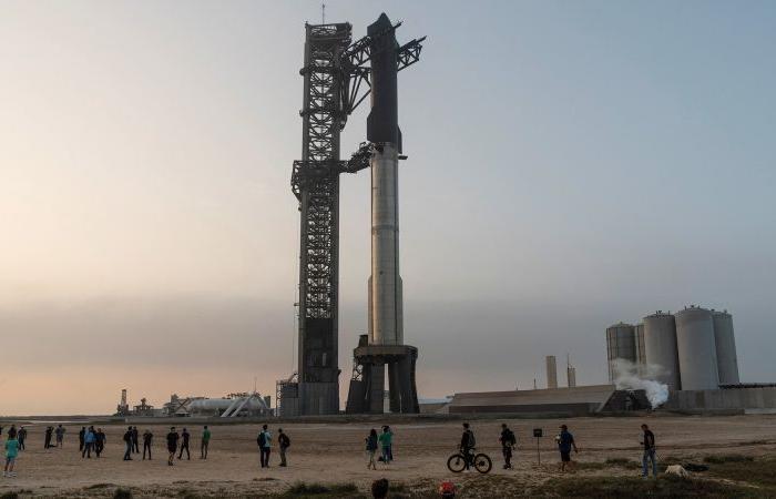 Volo Starship 5: SpaceX tenterà l’atterraggio “con le bacchette”.