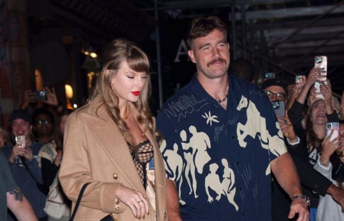 Taylor Swift indossava corsetti uno dopo l’altro durante gli appuntamenti serali con Travis Kelce