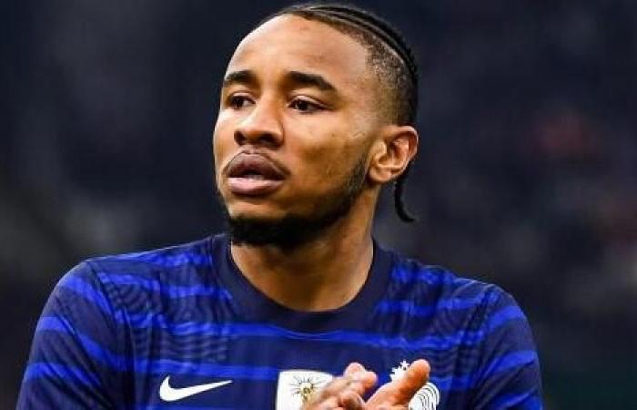 Nkunku parla di possibile associazione con Barcola al PSG –