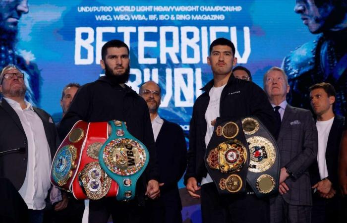 Boxe: Artur Beterbiev domina Dmitry Bivol