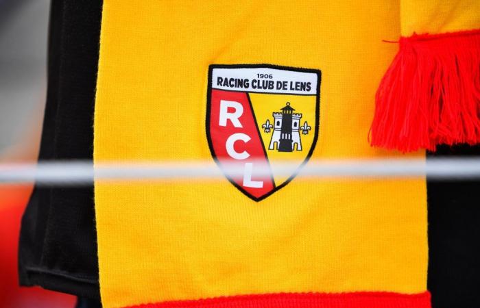 RC Lens: Un attaccante sta preparando qualcosa di pesante